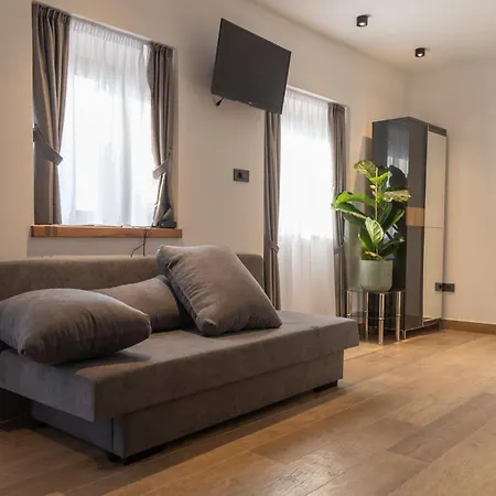 Posestvoravbar Apartment Dutovlje Exterior photo